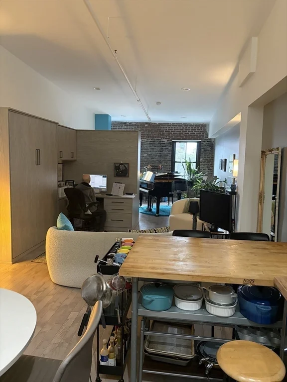 1 bed, 1 bath apartment for rent at 70-72 Northampton Unit 302, South End — photo 3 of 13