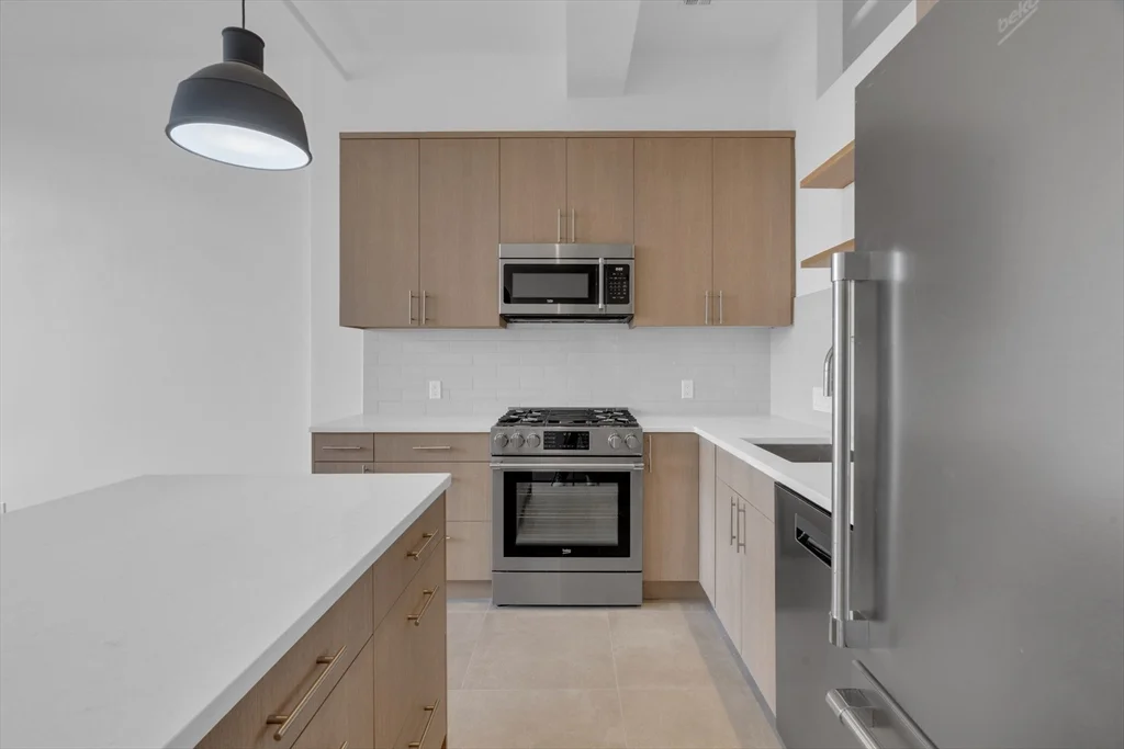 1 bed, 1 bath apartment for rent at 70-72 Northampton Unit 502, Roxbury — photo 8 of 16