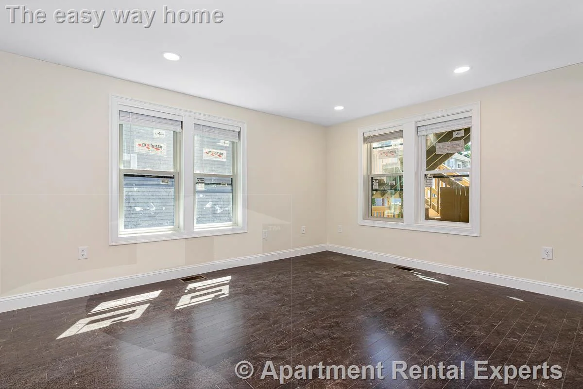 5 bed, 4+ bath apartment for rent at 70 Stanley Ave Unit 1, Tufts — photo 21 of 25