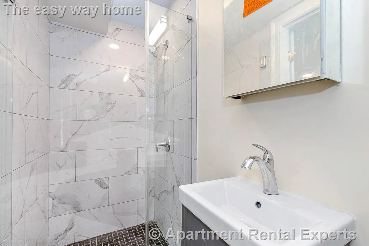 5 bed, 4+ bath apartment for rent at 70 Stanley Ave Unit 1, Tufts — photo 16 of 25