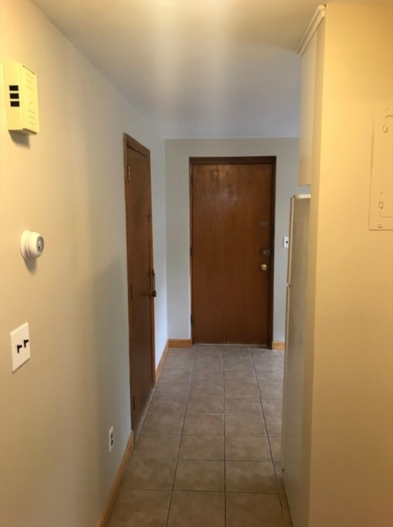 1 bed, 1 bath apartment for rent at 70-80 Harvard St Unit 1, Banks Square — photo 5 of 10