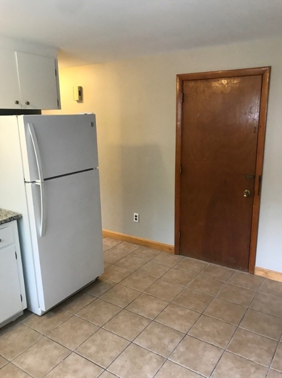 1 bed, 1 bath apartment for rent at 70-80 Harvard St Unit 1, Banks Square — photo 4 of 10