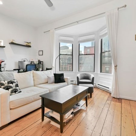 1 bed, 1 bath apartment for rent at 70 Appleton Unit 4, South End