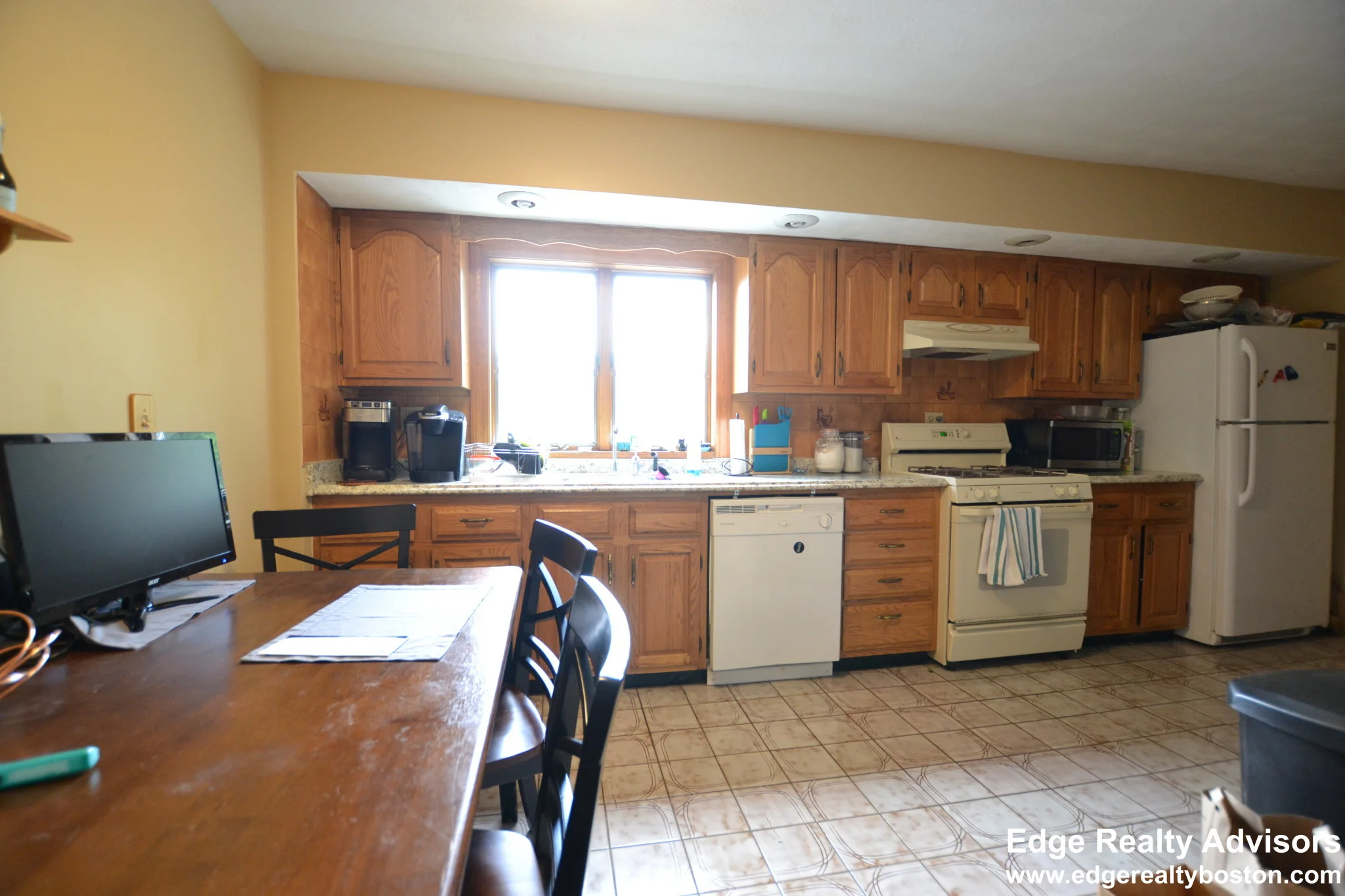 3 bed, 1 bath apartment for rent at 70 Beechcroft St Unit 3, Brighton — photo 8 of 8