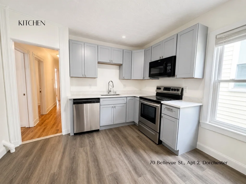 3 bed, 1 bath apartment for rent at 70 Bellevue St Unit 2, Dorchester — photo 2 of 13
