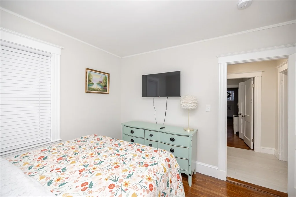 2 bed, 1.5 bath apartment for rent at 70 Belmont St Unit 1, Watertown — photo 9 of 14