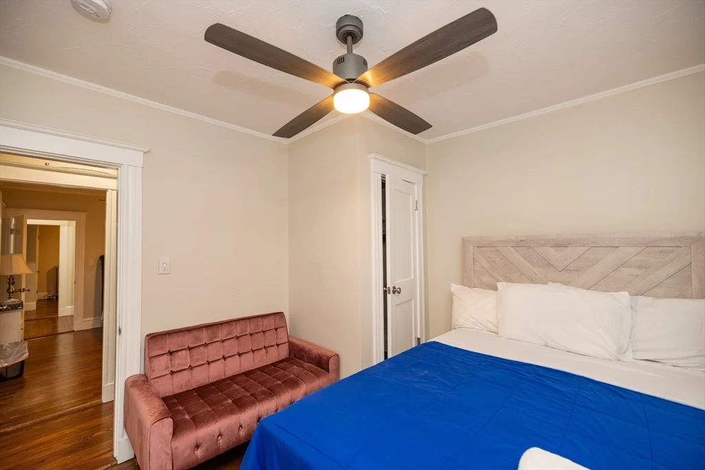 3 bed, 1.5 bath apartment for rent at 70 Belmont St Unit 2, Watertown — photo 10 of 16