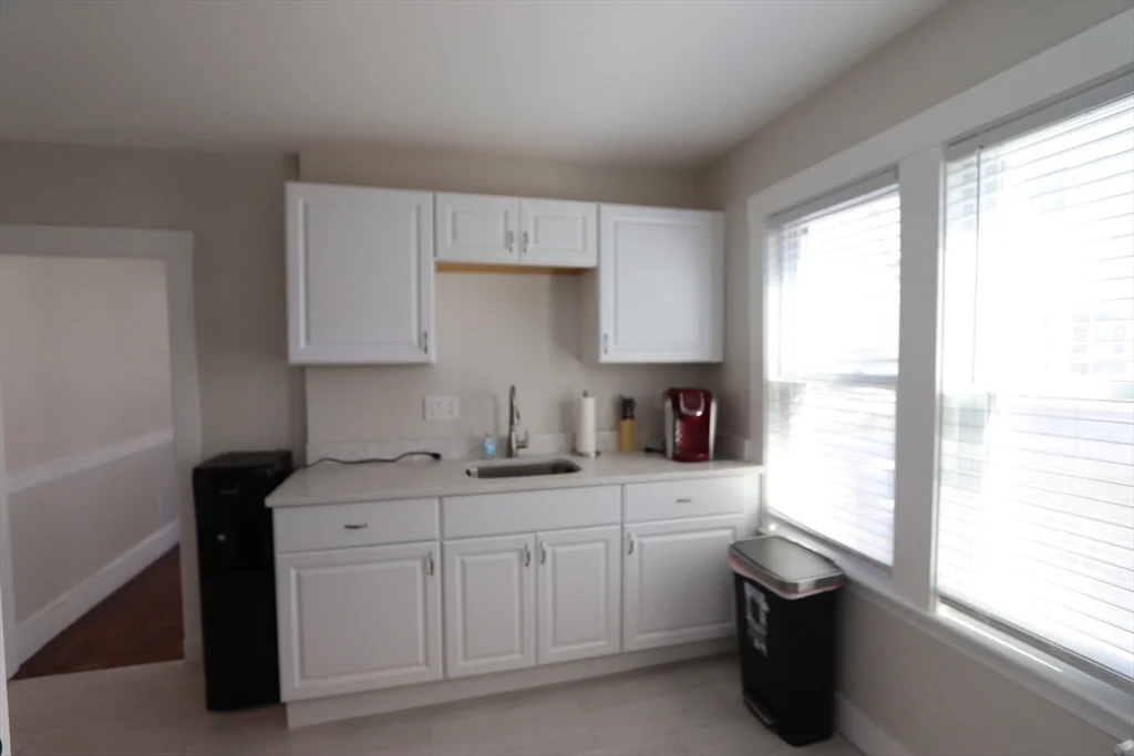 2 bed, 1 bath apartment for rent at 70 Belmont St Unit 70, Watertown — photo 11 of 26