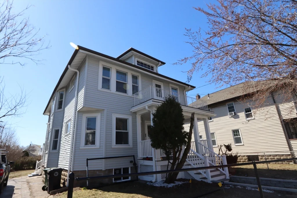 2 bed, 1 bath apartment for rent at 70 Belmont St Unit 70, Watertown