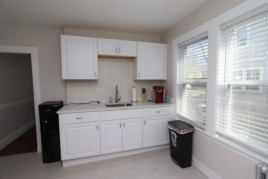 2 bed, 1 bath apartment for rent at 70 Belmont St Unit 70, Watertown — photo 12 of 26