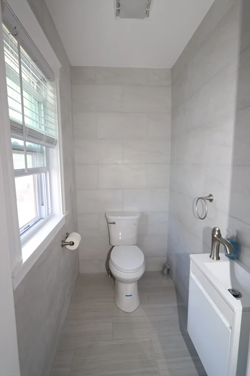3 bed, 1 bath apartment for rent at 70 Belmont St Unit 72, Watertown — photo 10 of 25