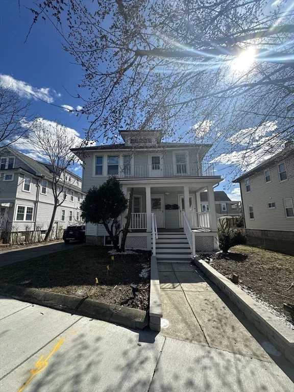 3 bed, 1 bath apartment for rent at 70 Belmont St Unit 72, Watertown