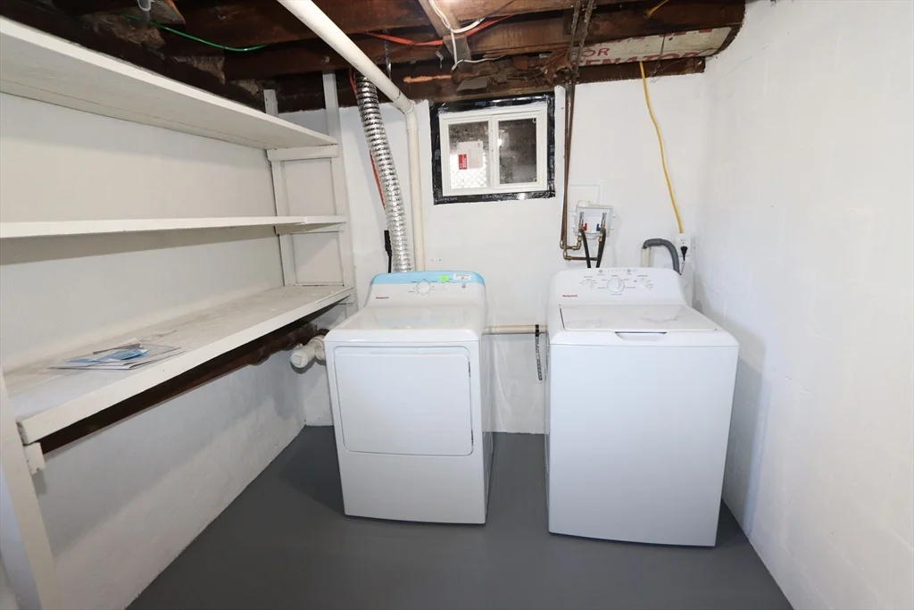 3 bed, 1 bath apartment for rent at 70 Belmont St Unit 72, Watertown — photo 20 of 25