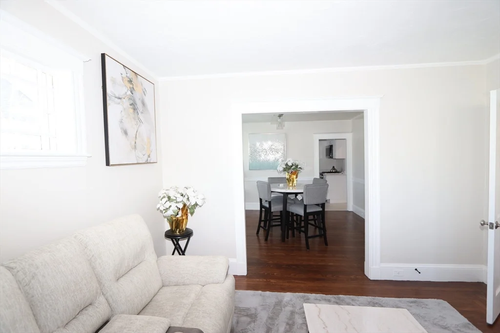 3 bed, 1 bath apartment for rent at 70 Belmont St Unit 72, Watertown — photo 5 of 25