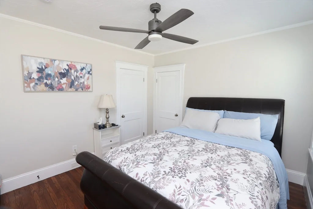 3 bed, 1 bath apartment for rent at 70 Belmont St Unit 72, Watertown — photo 15 of 25