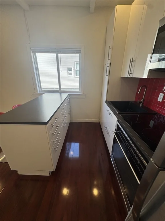 Studio bed, 1 bath apartment for rent at 70 Bennington St Unit 3, East Boston — photo 3 of 11
