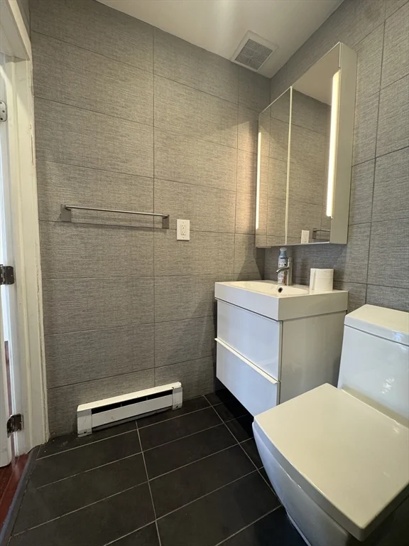Studio bed, 1 bath apartment for rent at 70 Bennington St Unit 3, East Boston — photo 10 of 11