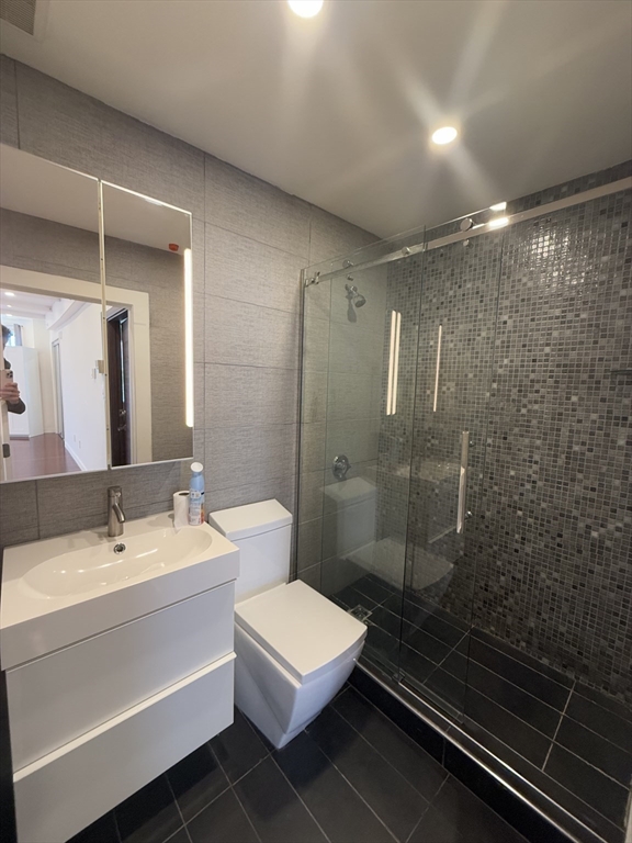 1 bed, 1 bath apartment for rent at 70 Bennington Unit 2, East Boston — photo 9 of 11
