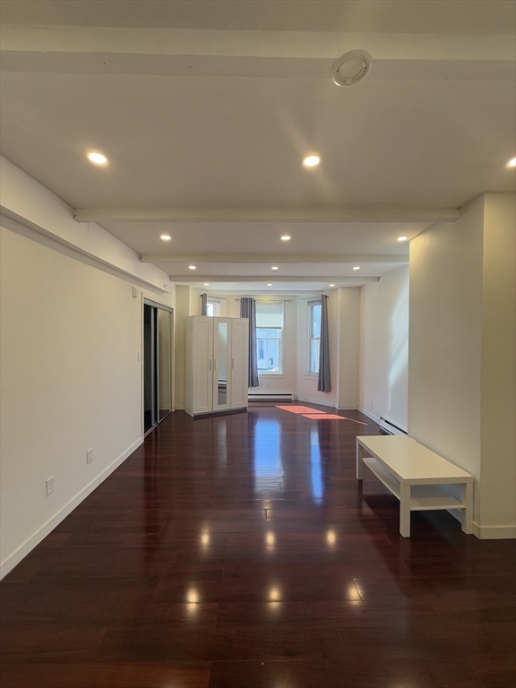 1 bed, 1 bath apartment for rent at 70 Bennington Unit 2, East Boston — photo 5 of 11