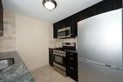 3 bed, 1 bath apartment for rent at 70 Botsford Rd, Chestnut Hill — photo 7 of 16