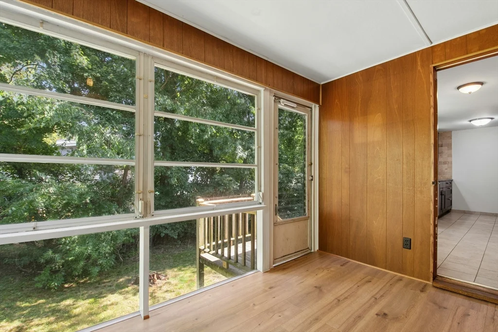 3 bed, 1 bath apartment for rent at 70 Botsford Rd, Chestnut Hill — photo 19 of 30