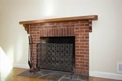 3 bed, 1 bath apartment for rent at 70 Botsford Rd, Chestnut Hill — photo 4 of 16