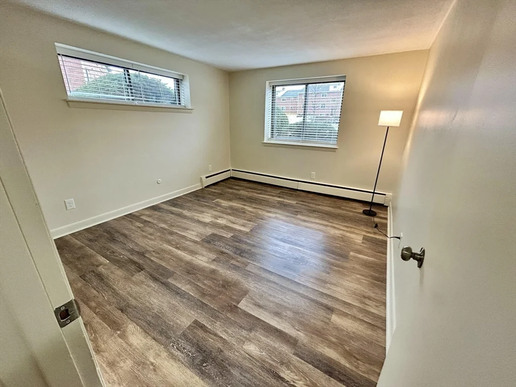2 bed, 1 bath apartment for rent at 70 C Charles River Rd Unit 70 C, Waltham — photo 13 of 28