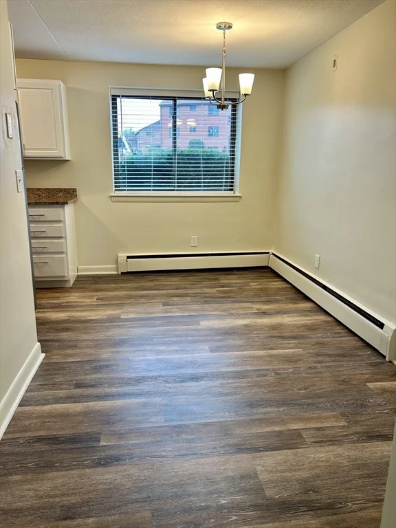 2 bed, 1 bath apartment for rent at 70 C Charles River Rd Unit 70 C, Waltham — photo 7 of 28
