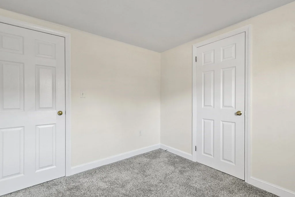 3 bed, 1 bath apartment for rent at 70 Cambridge Rd Unit 1, Woburn — photo 22 of 23