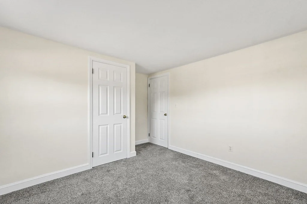 3 bed, 1 bath apartment for rent at 70 Cambridge Rd Unit 1, Woburn — photo 19 of 23
