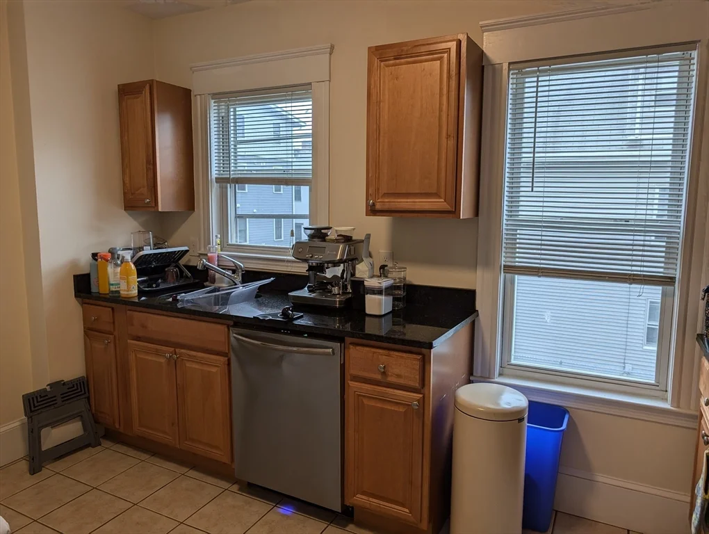 2 bed, 1 bath apartment for rent at 70 Cameron Ave Unit 2, Teele Square — photo 12 of 20