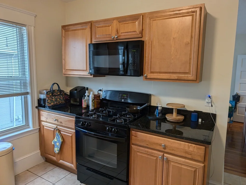 2 bed, 1 bath apartment for rent at 70 Cameron Ave Unit 2, Teele Square — photo 9 of 20