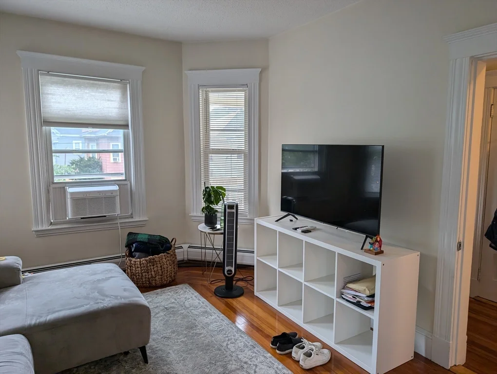 2 bed, 1 bath apartment for rent at 70 Cameron Ave Unit 2, Teele Square — photo 2 of 20