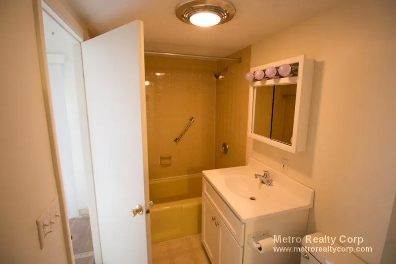 2 bed, 1 bath apartment for rent at 70 Centre St Unit 1D, Coolidge Corner — photo 14 of 16