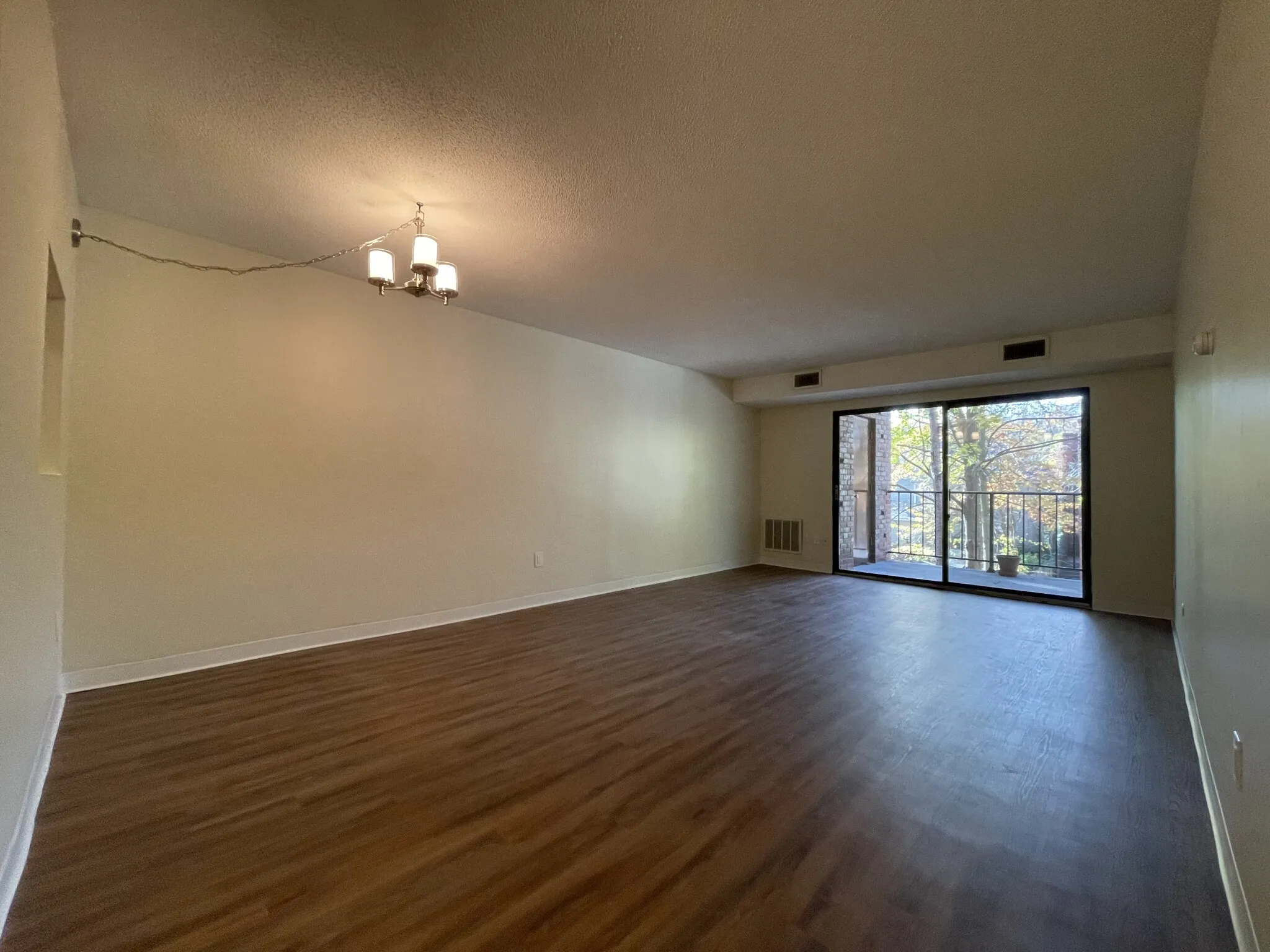 1 bed, 1 bath apartment for rent at 70 Centre St Unit 3E, Coolidge Corner — photo 1 of 16