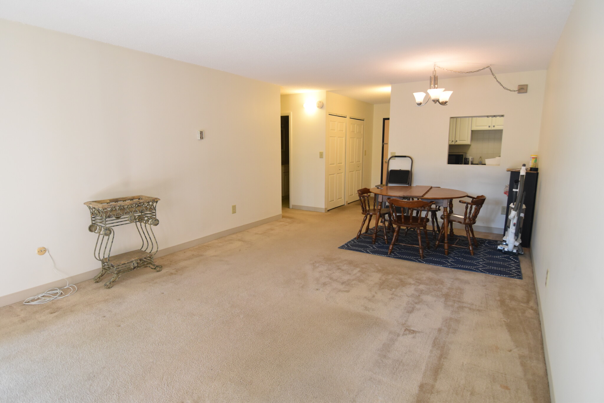 1 bed, 1 bath apartment for rent at 70 Centre St Unit 4E, Coolidge Corner — photo 2 of 14