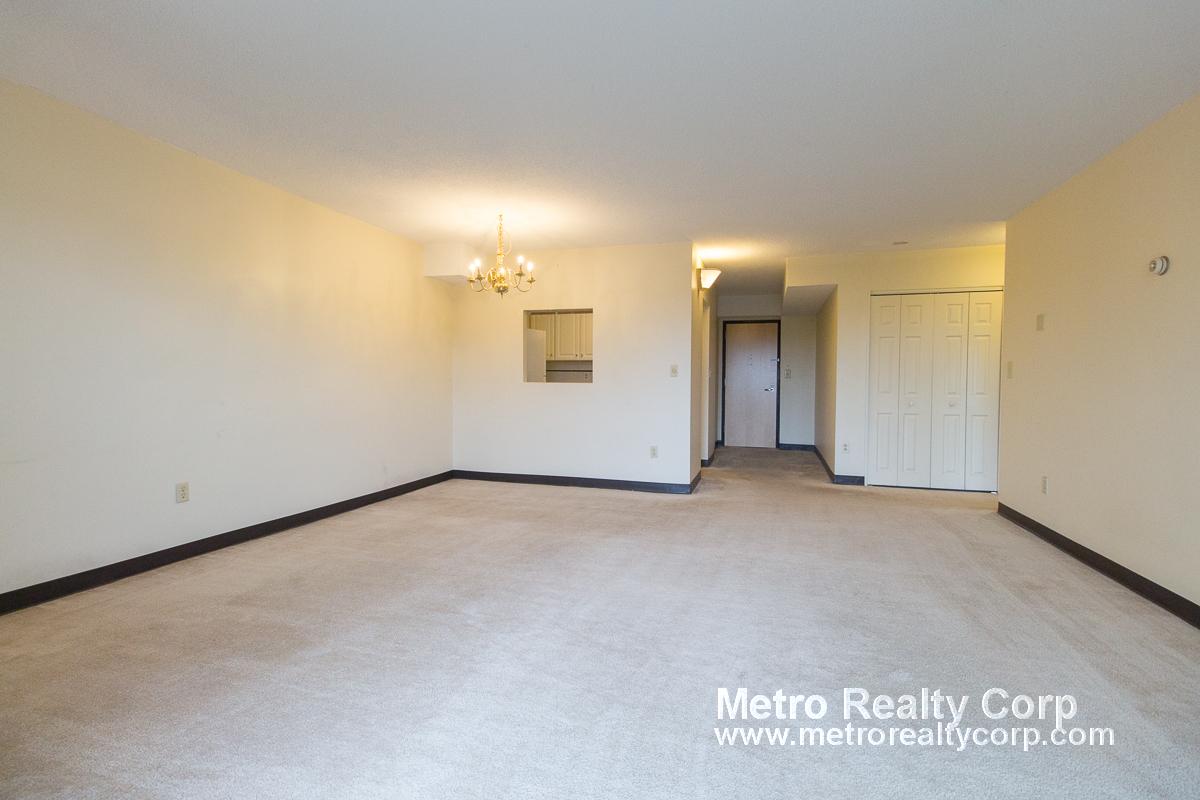1 bed, 1 bath apartment for rent at 70 Centre St Unit 6B, Coolidge Corner — photo 2 of 15