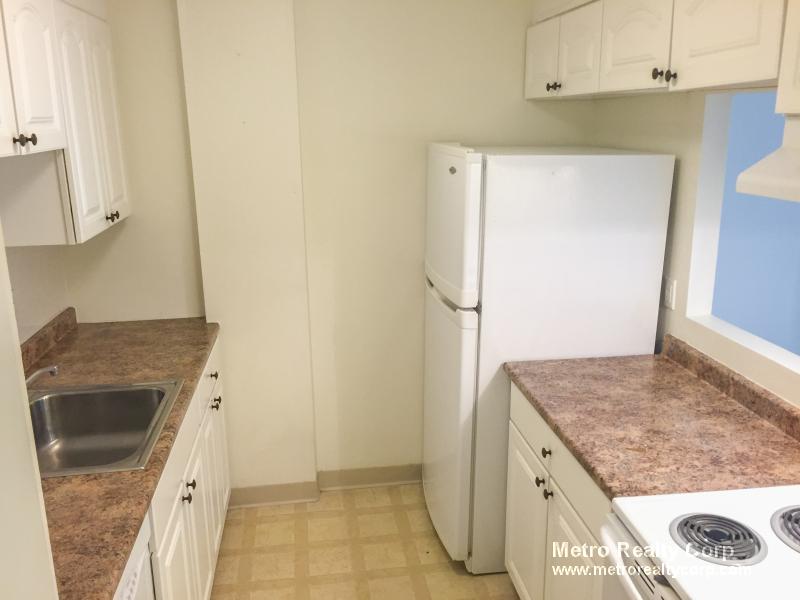 1 bed, 1 bath apartment for rent at 70 Centre St Unit 6E, Coolidge Corner — photo 3 of 14