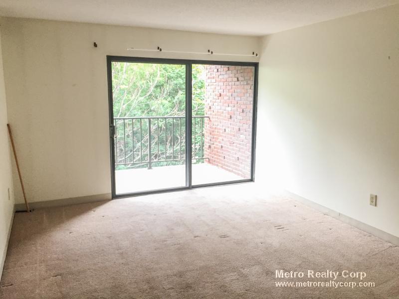 1 bed, 1 bath apartment for rent at 70 Centre St Unit 6E, Coolidge Corner — photo 6 of 14