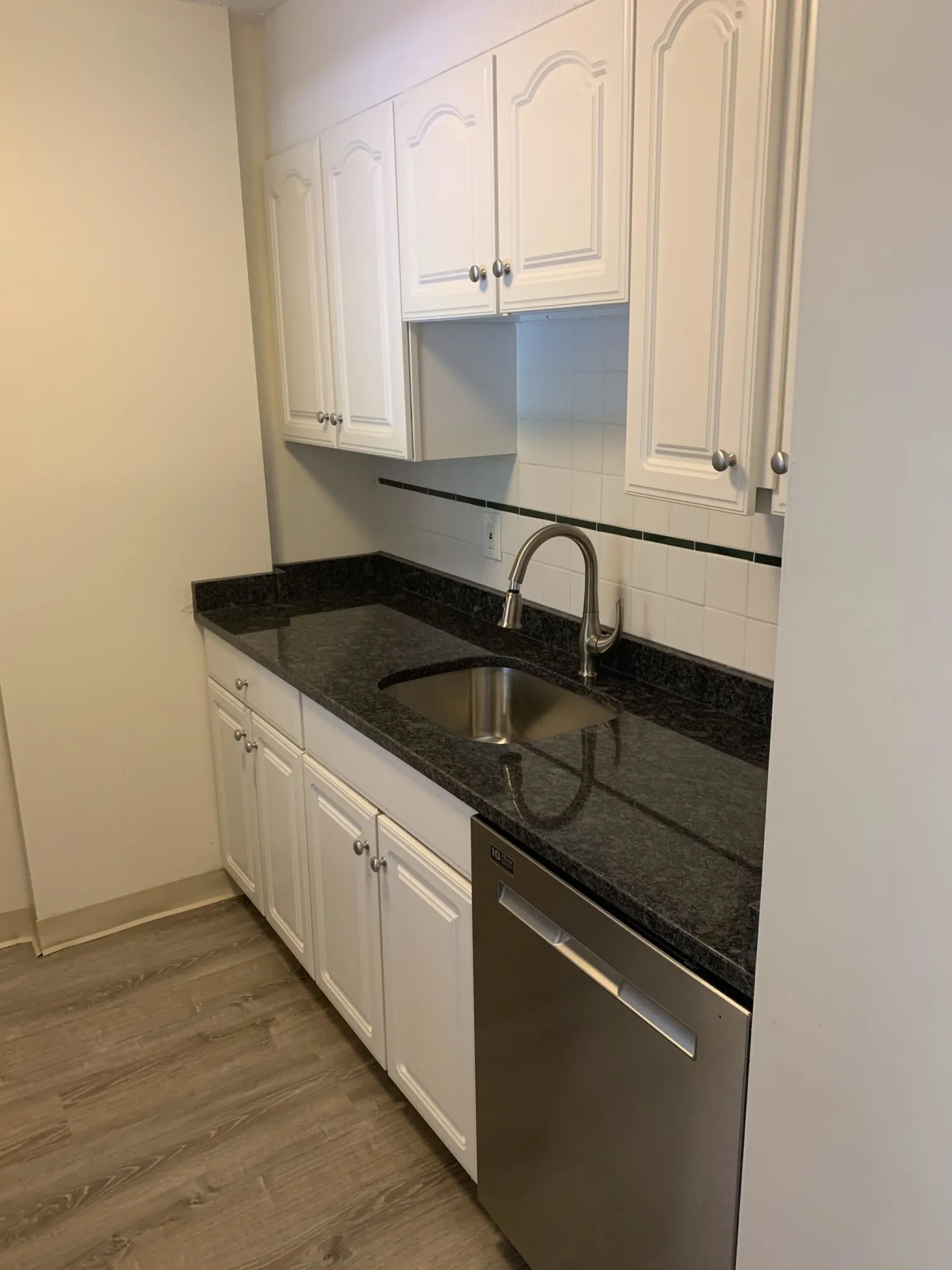 2 bed, 1 bath apartment for rent at 70 Centre St Unit 7D, Coolidge Corner — photo 2 of 4