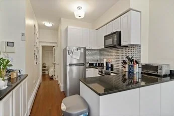 1 bed, 1 bath apartment for rent at 70 Chandler St Unit B, South End — photo 4 of 12