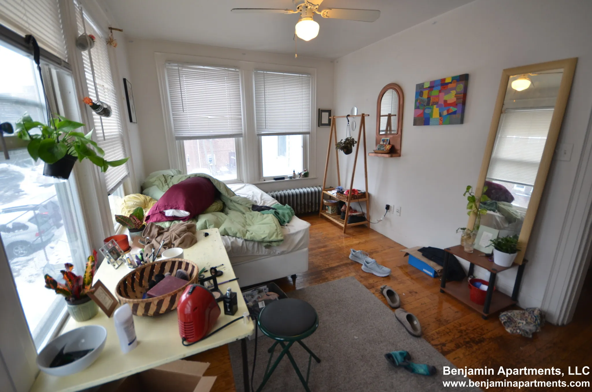4 bed, 1 bath apartment for rent at 70 Chester St Unit 2, Allston — photo 10 of 15