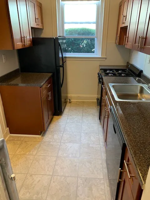 2 bed, 1 bath apartment for rent at 70 Chiswick Rd Unit 1, Brighton — photo 1 of 14