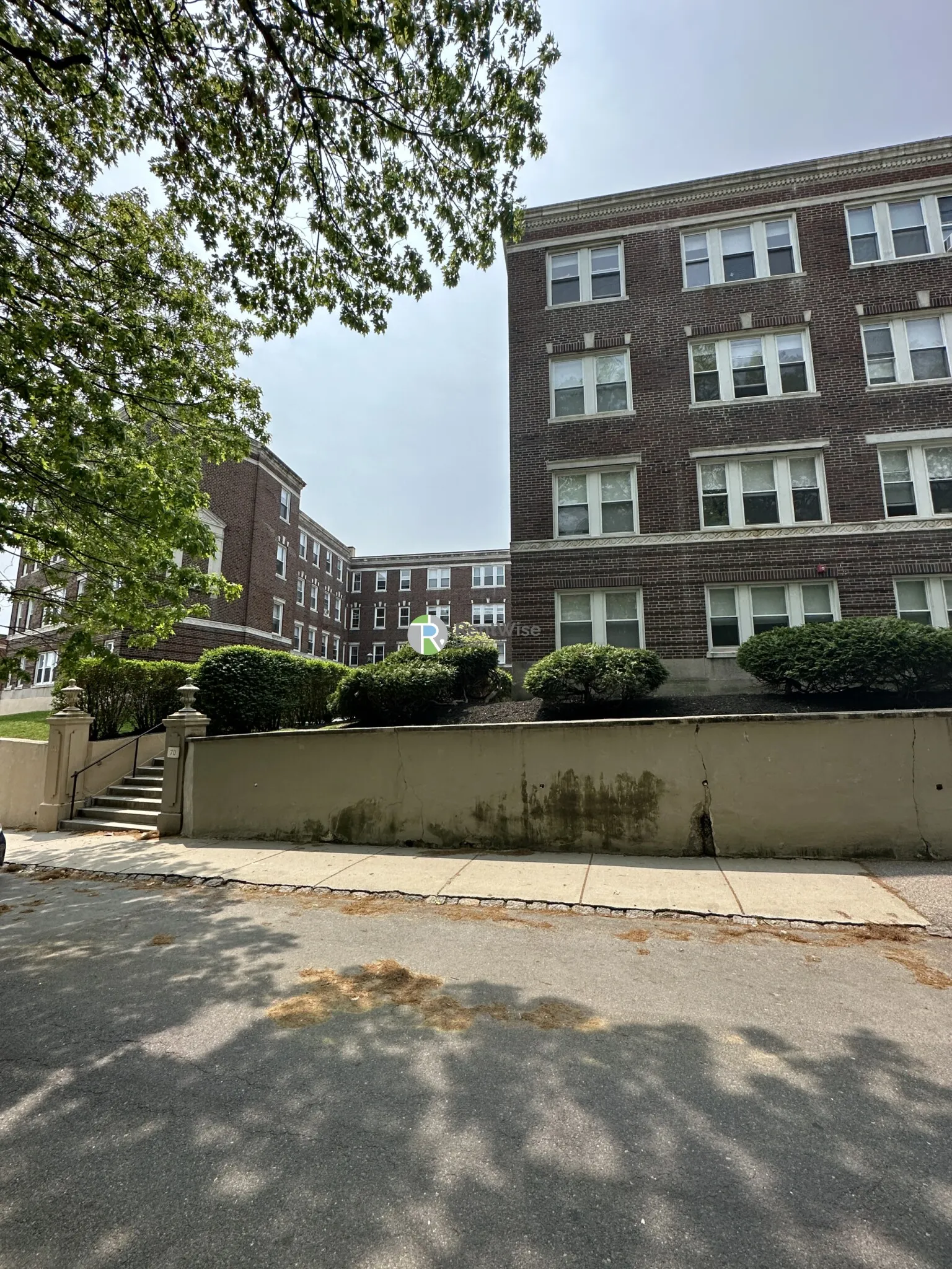 1 bed, 1 bath apartment for rent at 70 Chiswick Rd Unit 12, Brighton — photo 17 of 21