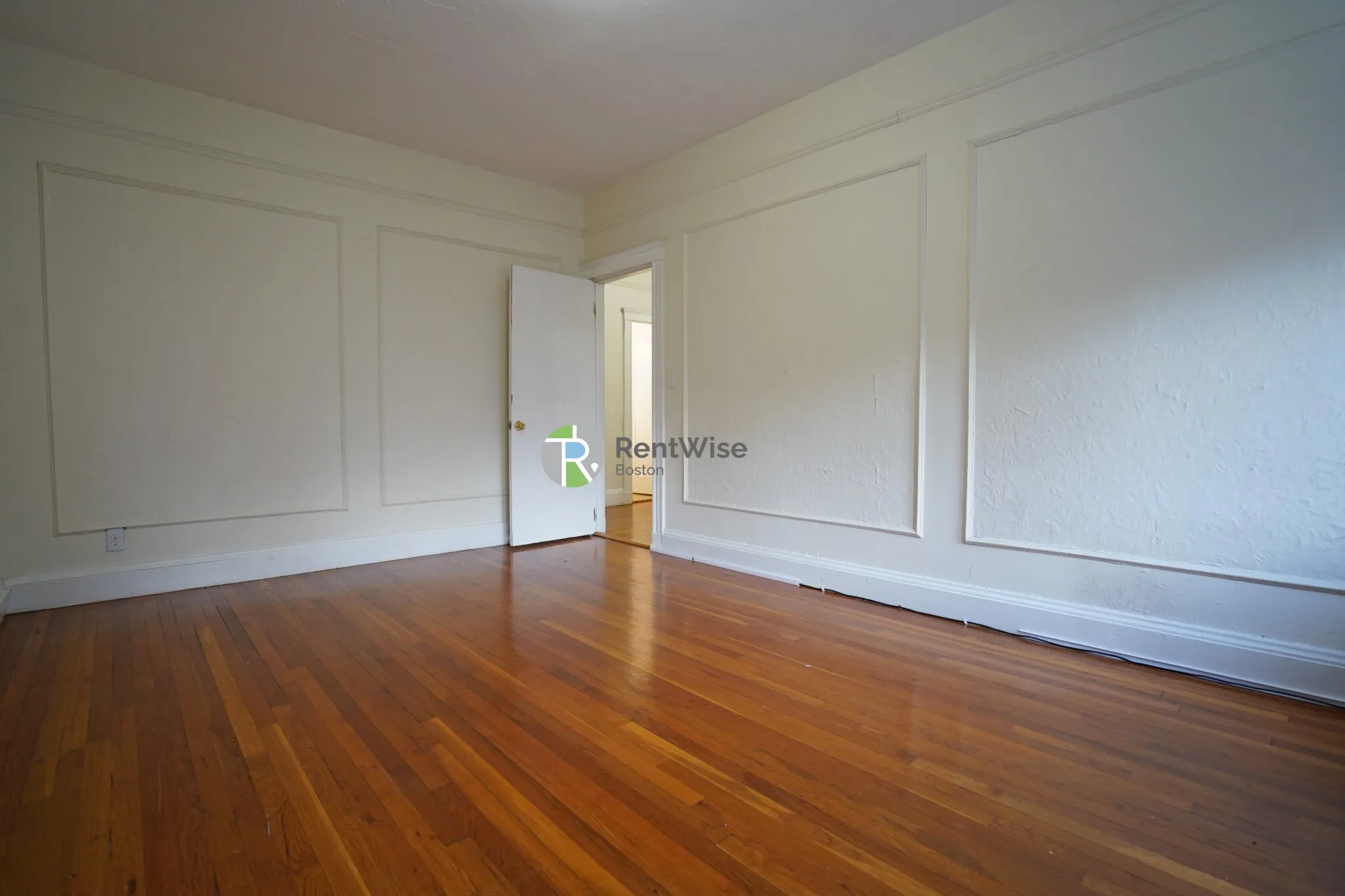 1 bed, 1 bath apartment for rent at 70 Chiswick Rd Unit 12, Brighton — photo 5 of 21