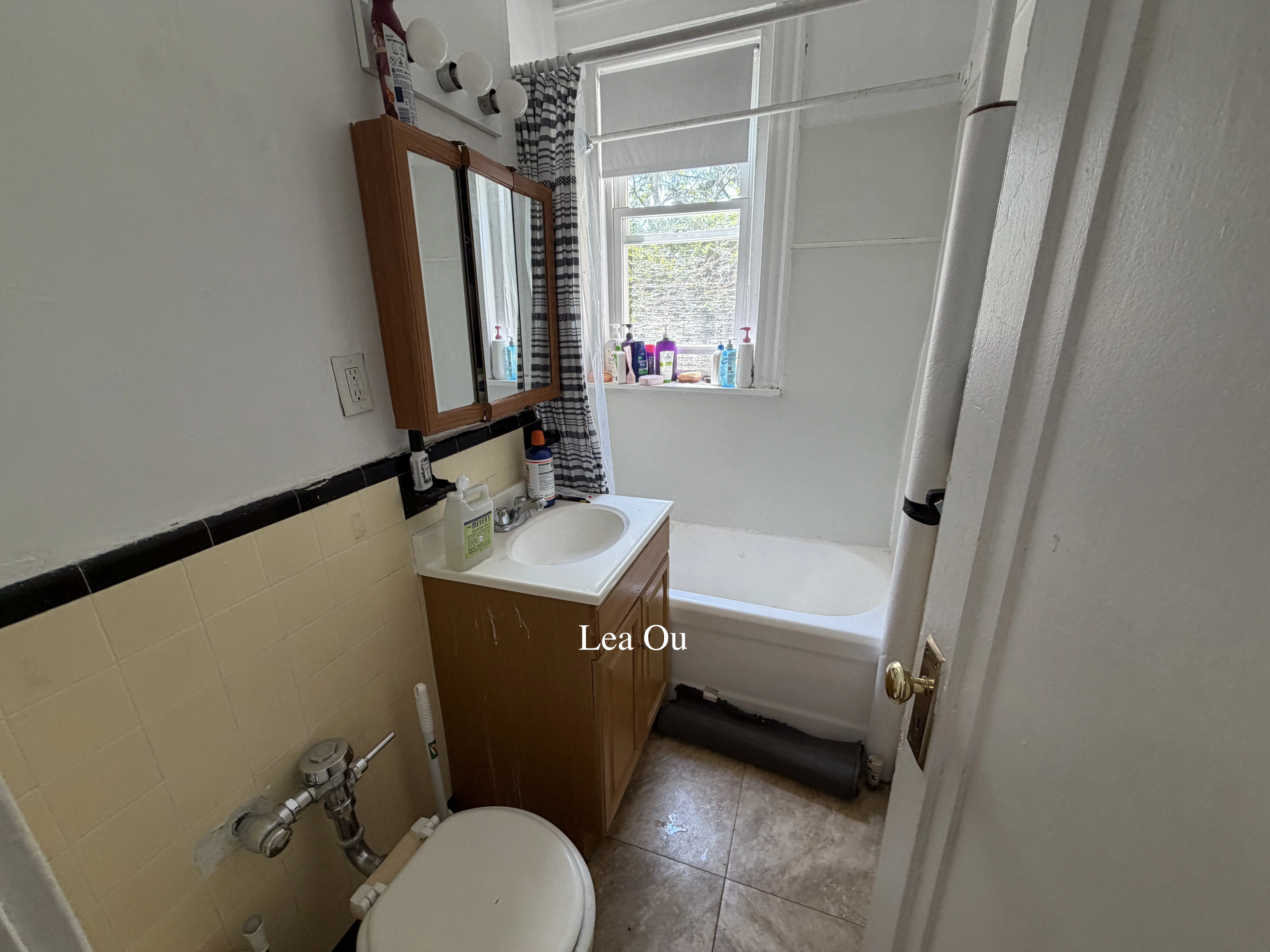 2 bed, 1 bath apartment for rent at 70 Chiswick Rd Unit 12, Brighton — photo 4 of 4