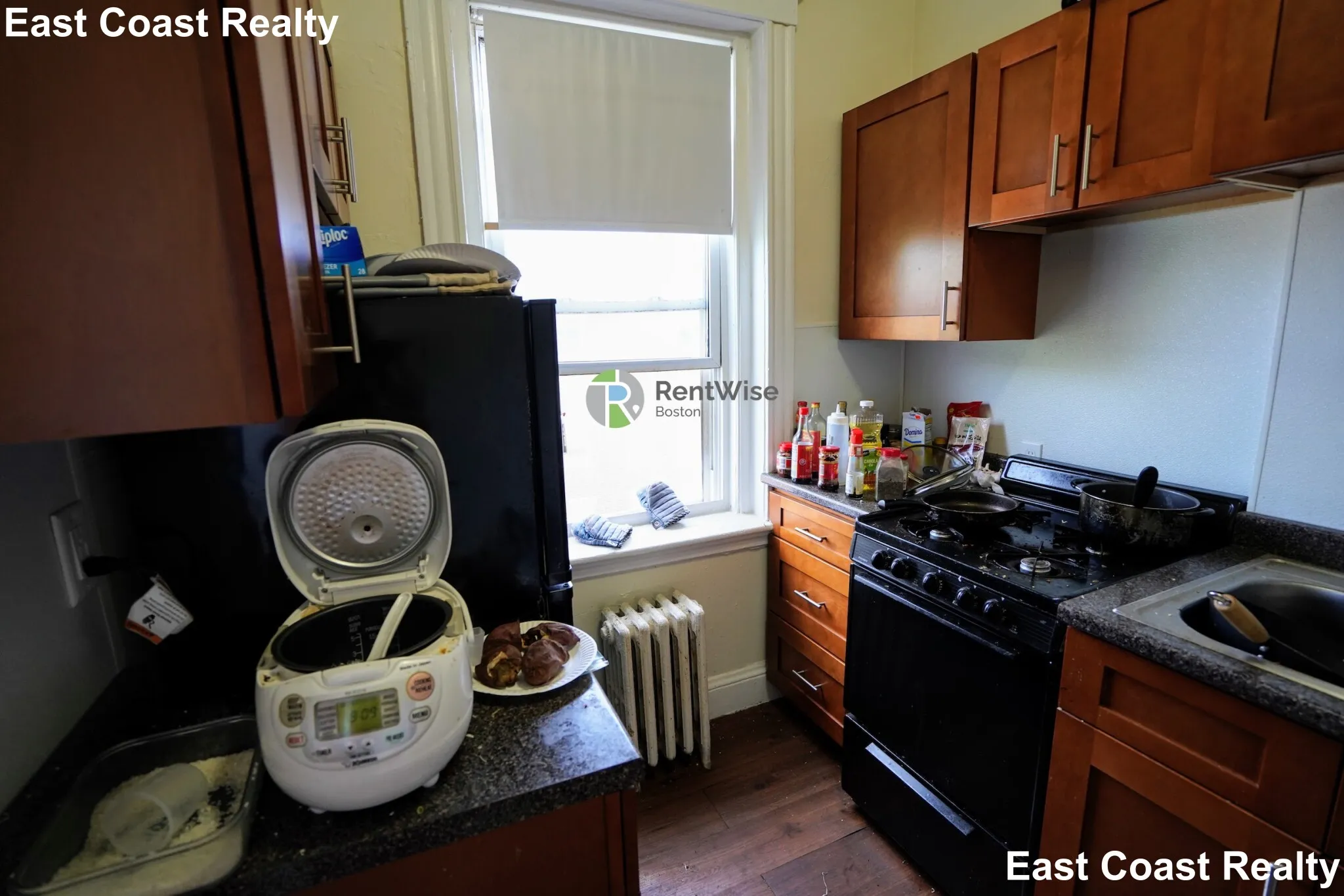2 bed, 1 bath apartment for rent at 70 Chiswick Rd Unit 20, Brighton — photo 3 of 16