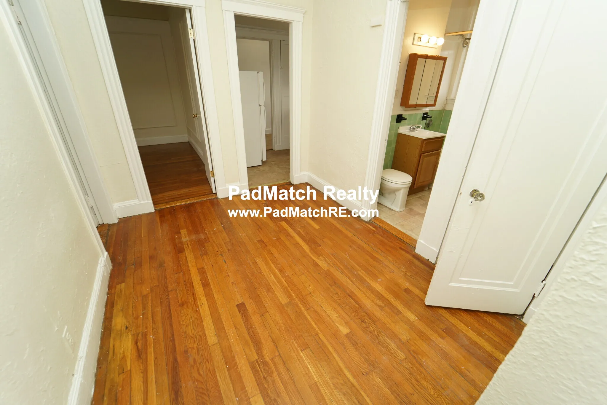 1 bed, 1 bath apartment for rent at 70 Chiswick Rd Unit 6, Brighton