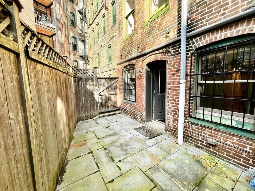 3 bed, 2 bath apartment for rent at 70 Clarendon St Unit 1, South End — photo 15 of 16