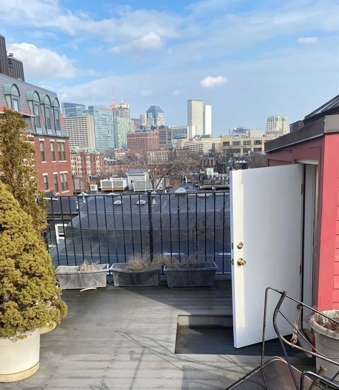 2 bed, 1 bath apartment for rent at 70 Clarendon St Unit 4, South End